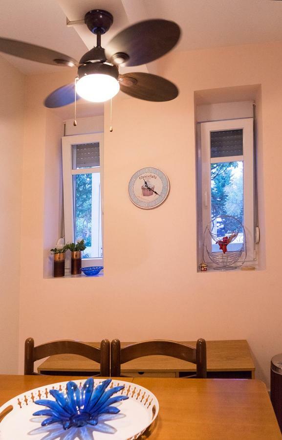Lovely Apartm.Near Airport Kardiá Exterior foto